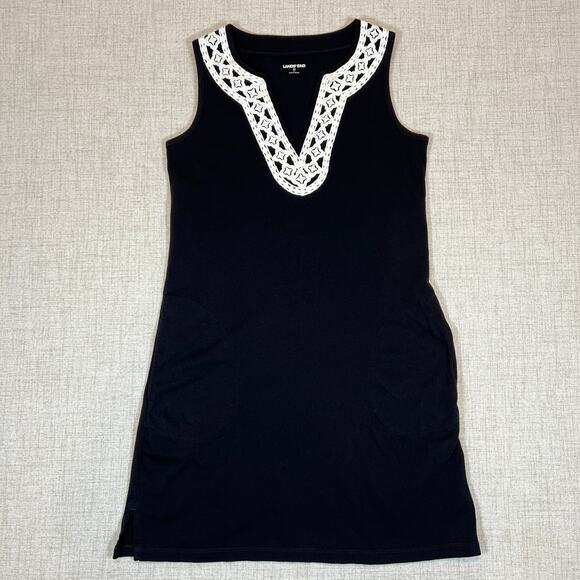 Land's End Tank Dress Black with White Embroidery and Pockets! Size XS - Picture 1 of 9